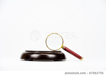 放大鏡,近距離觀察 放大鏡,近距離觀察 67882756