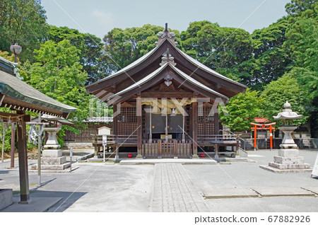 北九州的東名神社是摔跤手拜訪的力量之神 北九州的東名神社是摔跤手拜訪的力量之神 67882926