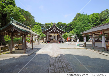 北九州的東名神社是摔跤手拜訪的力量之神 北九州的東名神社是摔跤手拜訪的力量之神 67882927