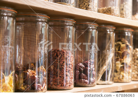 Traditional Chinese medicine 67886063
