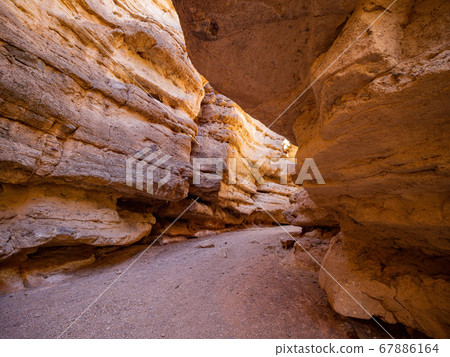 Beautiful landscape along the famous White Owl Beautiful landscape along the famous White Owl 67886164