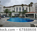 swimming pool 67888608