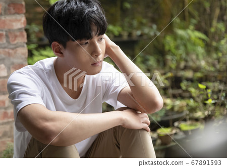 Male lifestyle 67891593