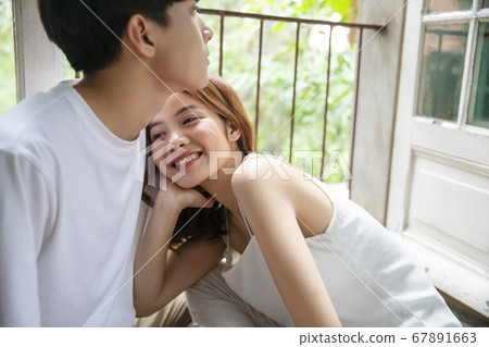 Couple lifestyle Couple lifestyle 67891663