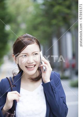 打電話給OL 打電話給OL 67893371