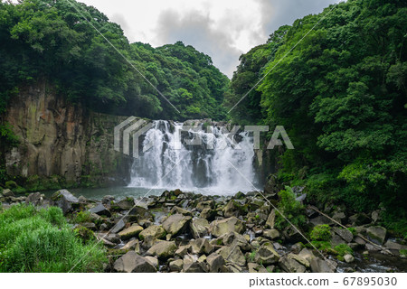 Sekinotaki Falls, Miyakonojo City, Miyazaki Prefecture 67895030