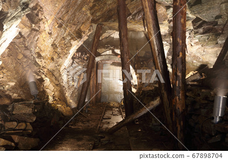 The last entrance to the Besshi Copper Mine "Raitsuken" 67898704