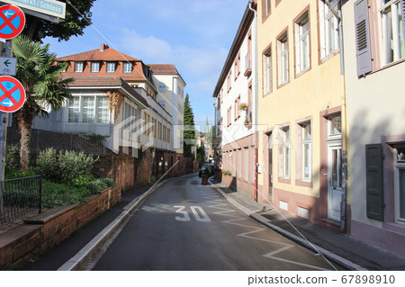 Back alley in Heidelberg 67898910