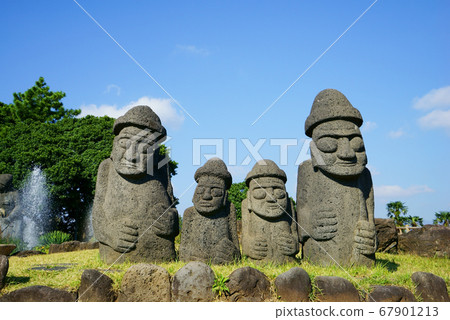 Stone wall 67901213