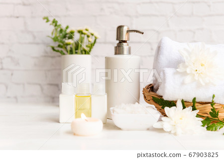 Spa beauty massage health wellness background. 67903825
