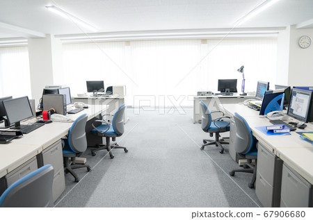 無人值守的辦公室 無人值守的辦公室 67906680