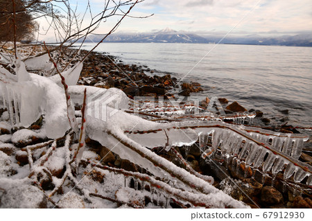 Winter scenery 67912930