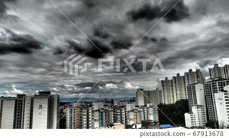 Seoul sky Seoul sky 67913678