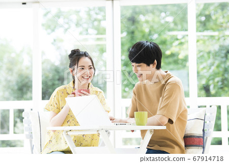 Married couple PC search Married couple PC search 67914718