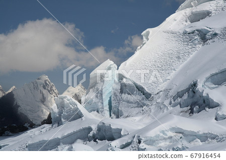 Cordillera 67916454