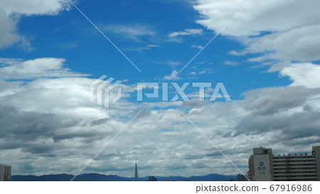 Seoul sky 67916986