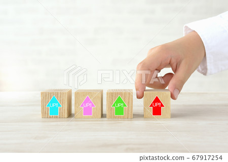 Image of improving academic ability and results of children Image of improving academic ability and results of children 67917254