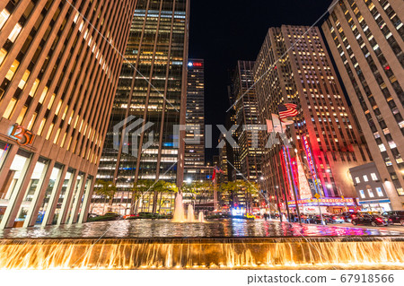 《New York》 Night view of Manhattan, Midtown office district 《New York》 Night view of Manhattan, Midtown office district 67918566