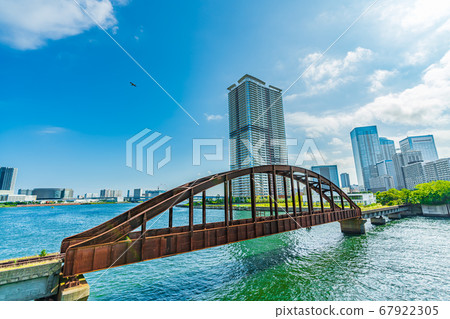 東京晴海大橋周圍的東京風光城市景觀 東京晴海大橋周圍的東京風光城市景觀 67922305