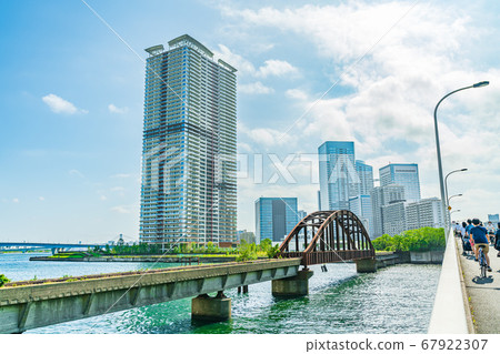 東京晴海大橋周圍的東京風光城市景觀 東京晴海大橋周圍的東京風光城市景觀 67922307
