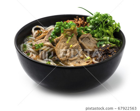 Vietnamese Rice Noodles Soup with Stewed Beef Vietnamese Rice Noodles Soup with Stewed Beef 67922563