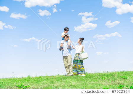 Family, blue sky, shoulder car Family, blue sky, shoulder car 67922564