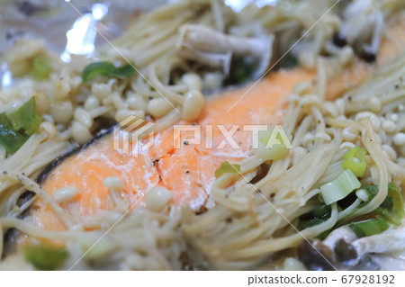 鋁箔熱三文魚 鋁箔熱三文魚 67928192