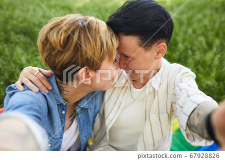 Selfie portrait of two lovers Selfie portrait of two lovers 67928826