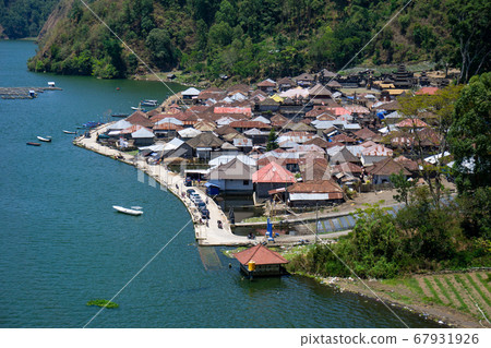 The village of cremation, Torunan The village of cremation, Torunan 67931926