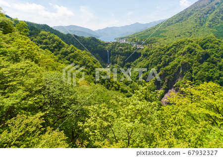 Nikko Kegon Falls seen from Akechidaira 67932327