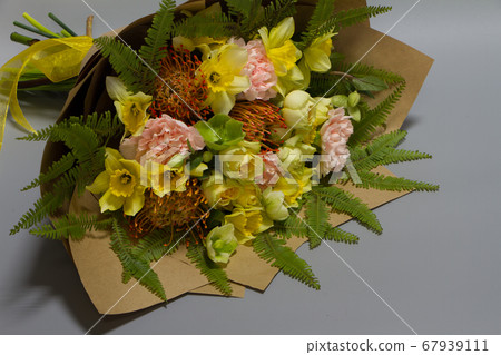 Beautiful bouquet in vintage style, light gray Beautiful bouquet in vintage style, light gray 67939111