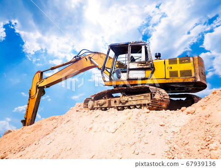 Soil Excavator, Tractor Loader of construction 67939136
