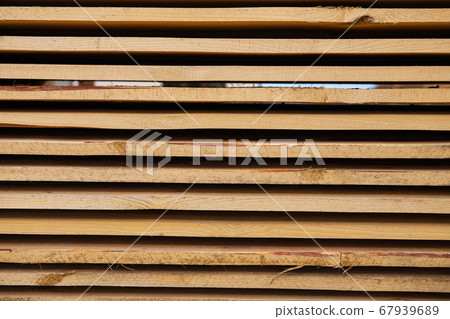 Building material in the form of fresh wooden Building material in the form of fresh wooden 67939689