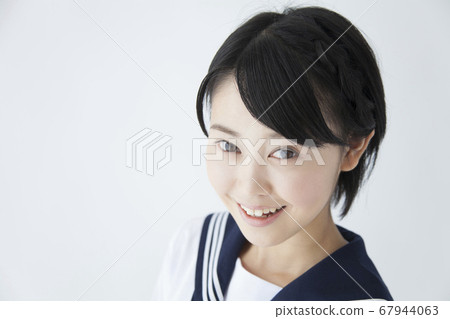 微笑女孩初中生 微笑女孩初中生 67944063