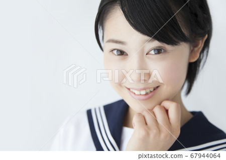 微笑女孩初中生 微笑女孩初中生 67944064