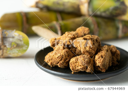 沖繩紅糖和甘蔗 沖繩紅糖和甘蔗 67944969