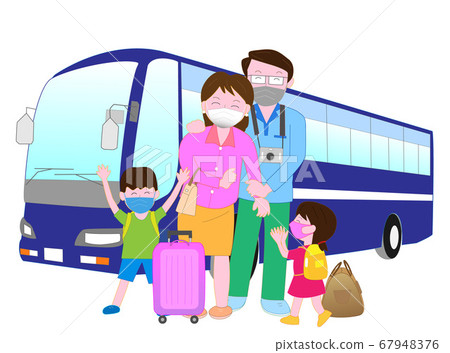 A family enjoying a trip while preventing new coronavirus infection 67948376