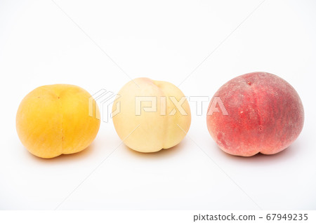 三個桃子（白桃，黃桃，白鳳凰）很可愛。 67949235