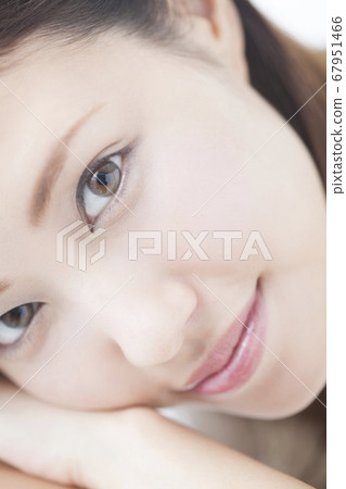 Natural makeup 67951466