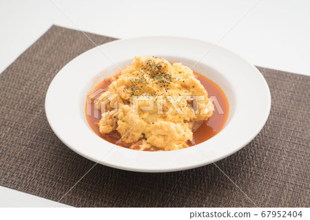煎蛋飯 煎蛋飯 67952404