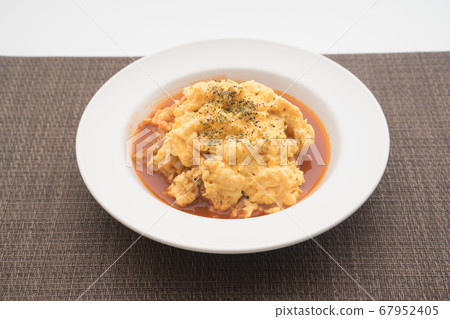 煎蛋飯 煎蛋飯 67952405