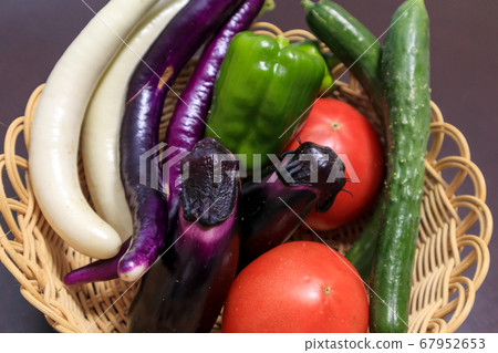 Summer vegetables platter Shiracho eggplant Ocho eggplant tomato 67952653