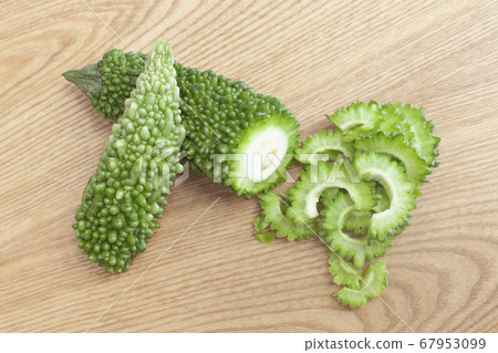 Bitter gourd (under preparation) 67953099
