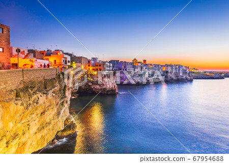 Polignano a Mare, Pulgia, Italy 67954688