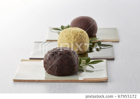 Ground bean paste, kinako powder, koshi-an bean paste 67955172