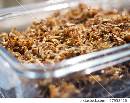 炸韓國鳳尾魚 67958416