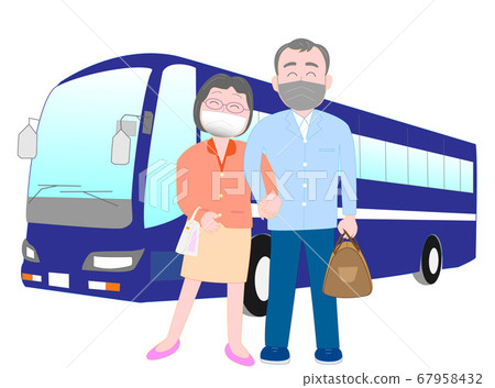 Elderly couple enjoying a trip wearing masks to prevent new coronavirus infection 67958432