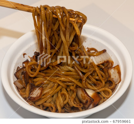 中國菜Jajangmyeon 67959661