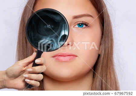 X-ray with a magnifying glass from the face part 67967592