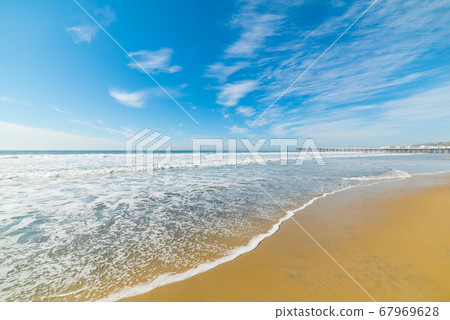 golden shore in Pacific Beach 67969628